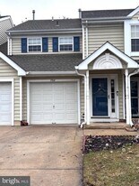 7708B Normandy Dr in Mount Laurel, NJ - Building Photo