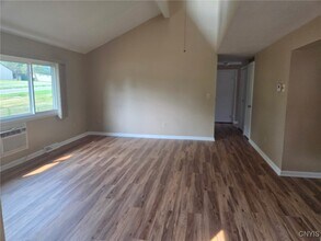 746 Village Blvd S in Baldwinsville, NY - Building Photo - Building Photo