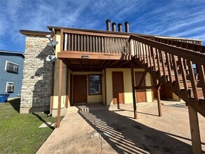 2300 Cedrick Cove in Austin, TX - Building Photo - Building Photo