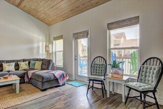 1813 Eleventh Street-SI ID1023289P, Unit SI ID1023289P in Port Aransas, TX - Building Photo - Building Photo