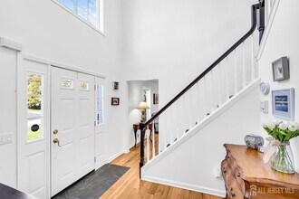 108 Miller Ave in Bridgewater, NJ - Building Photo - Building Photo