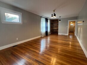 12 Gilbert Ct in Malden, MA - Building Photo - Building Photo