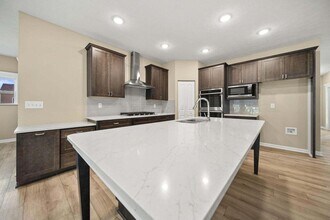 1145 Cunningham Ave in Pataskala, OH - Building Photo - Building Photo