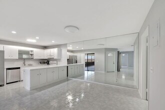 4185 Turnberry Cir in Greenacres, FL - Building Photo - Building Photo