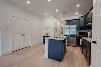 5122 Southwind St in Houston, TX - Building Photo - Building Photo