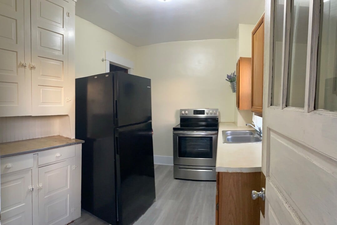 311 19th St in Altoona, PA - Building Photo