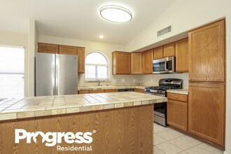9658 W Potter Dr in Peoria, AZ - Building Photo - Building Photo