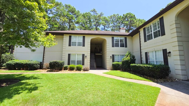 property at 701 Pipers Ln