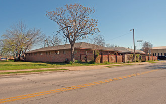 2623-2627 E 6th St Apartments