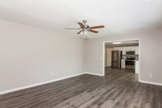 9826 Baxter Caldwell Dr in Charlotte, NC - Building Photo - Building Photo