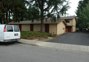 1005 Boranda Ave Apartments