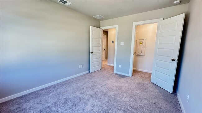 2805 Bluebonnet Ridge Dr