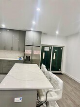 15 Potomac St in Yonkers, NY - Building Photo - Building Photo