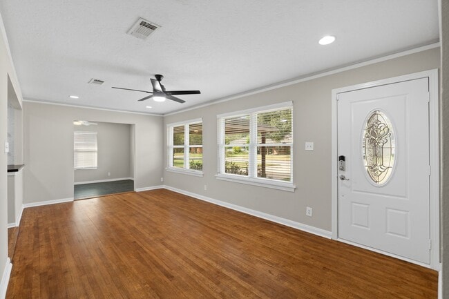 2007 Wakefield Dr in Houston, TX - Building Photo - Building Photo