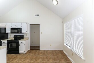 4005 Eagle Ridge Ln in Bartlett, TN - Building Photo - Building Photo