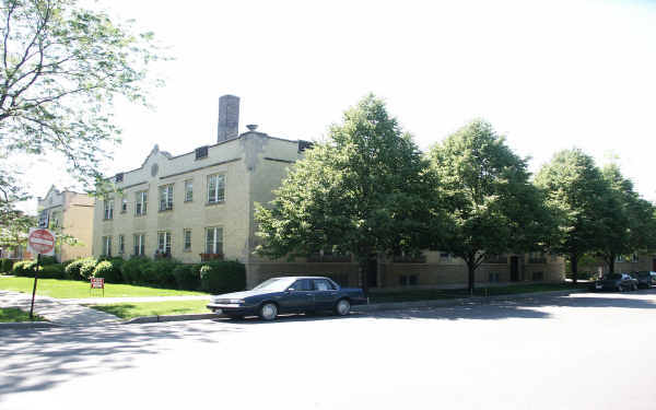 2717-2721 N Kostner Ave in Chicago, IL - Foto de edificio - Building Photo