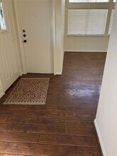 4026 Meadowgold Ln in Houston, TX - Building Photo - Building Photo