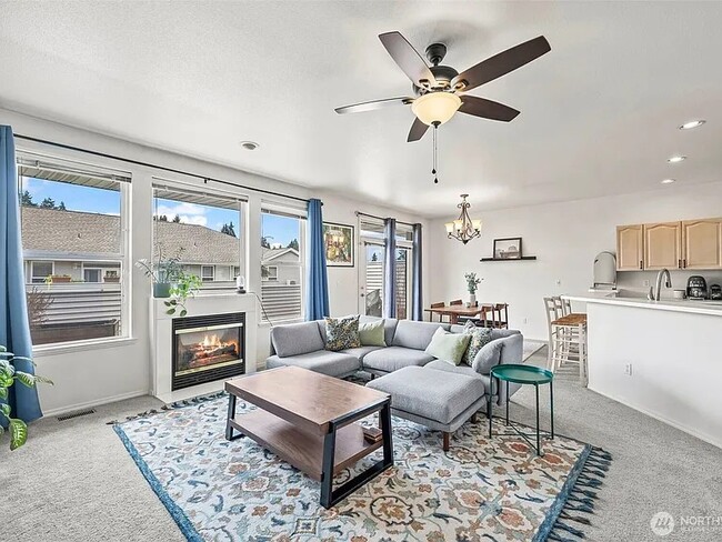 7104 88th Avenue Ct SW, Unit Chambers Gardens Condo in Lakewood, WA - Building Photo - Building Photo