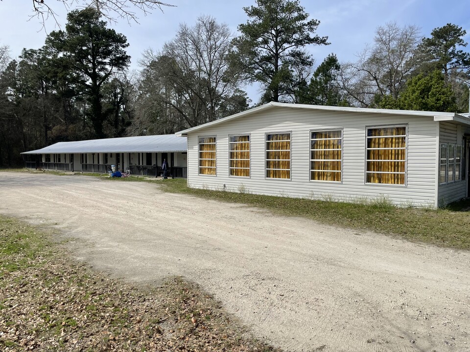 4605 Jefferies Hwy in Walterboro, SC - Building Photo