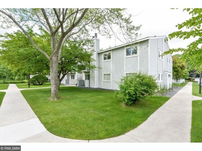 property at 1720 Pleasant St