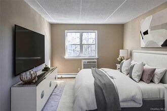 2 Consulate Dr in Tuckahoe, NY - Building Photo - Building Photo