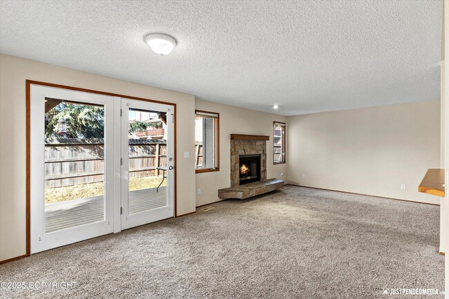 2220 Sentry Dr, Unit A201 in Anchorage, AK - Building Photo - Building Photo