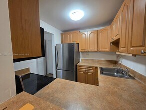 1740 NW N River Dr in Miami, FL - Building Photo - Building Photo