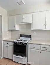 7128 W Pierson St in Phoenix, AZ - Building Photo - Building Photo