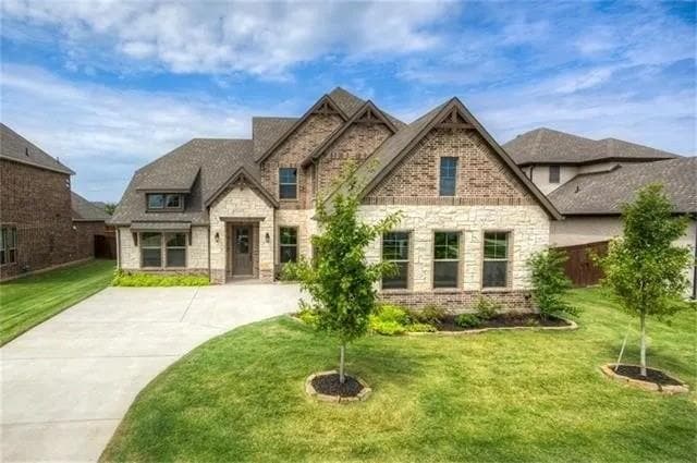 property at 1017 Merion Dr