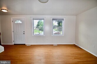 1730 Heather Ln in Frederick, MD - Building Photo - Building Photo