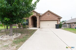 7010 Cokui Dr in Killeen, TX - Building Photo