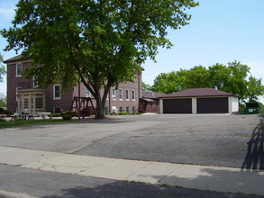 1918 19th Ave NE in Minneapolis, MN - Foto de edificio - Building Photo