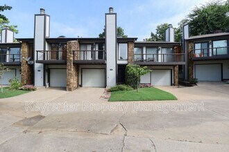 1505 Riverside Dr in Tulsa, OK - Building Photo - Building Photo