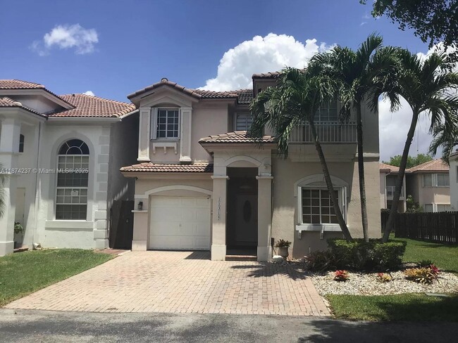 11315 NW 72nd Ln in Doral, FL - Building Photo - Building Photo