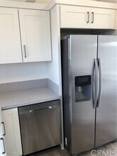 745 Domingo Dr in Newport Beach, CA - Building Photo - Building Photo