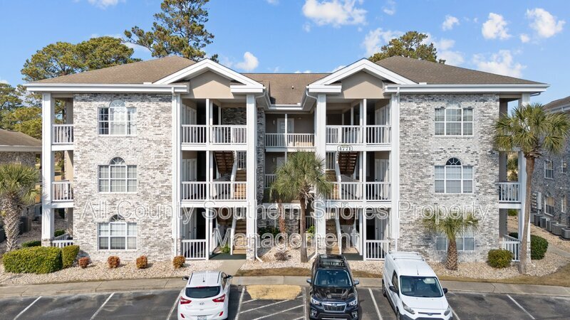 4771 Wild Iris Dr in Myrtle Beach, SC - Building Photo