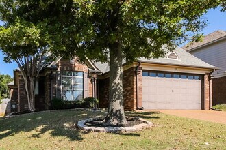 225 Birch Springs Cove in Oakland, TN - Building Photo - Building Photo