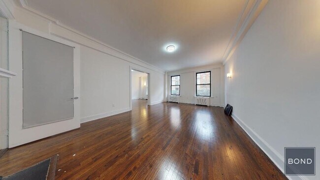 166 W 72nd St in New York, NY - Foto de edificio - Building Photo