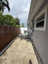 2231 N 66th Ave-Unit -2 in Hollywood, FL - Building Photo - Building Photo