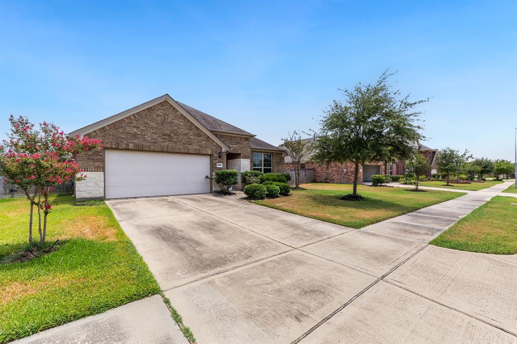 4811 Kendra Forest Trail in Katy, TX - Building Photo