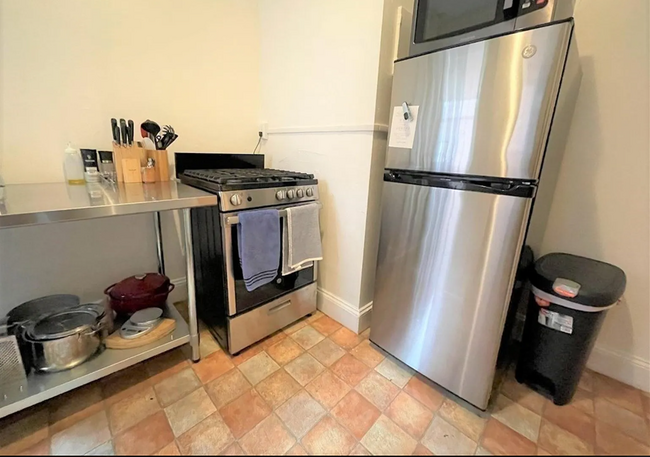 71 Martin St, Unit 3