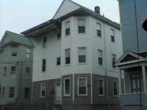 326 N Front St in New Bedford, MA - Foto de edificio - Building Photo