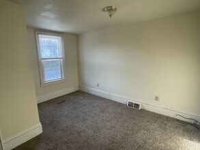 1154 High in Oshkosh, WI - Building Photo - Building Photo