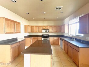 2684 W Goldmine Mountain Dr in Queen Creek, AZ - Building Photo - Building Photo