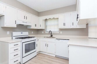 10 Greenhaven Pl in Jacksonville, AR - Building Photo - Building Photo