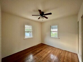 6103 Case Ave in Los Angeles, CA - Building Photo - Building Photo