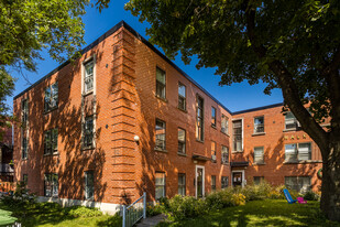 5171 Walkley Av Apartments