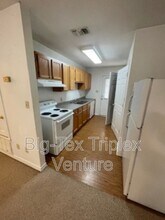 262 N Pecan St in Nash, TX - Building Photo - Building Photo