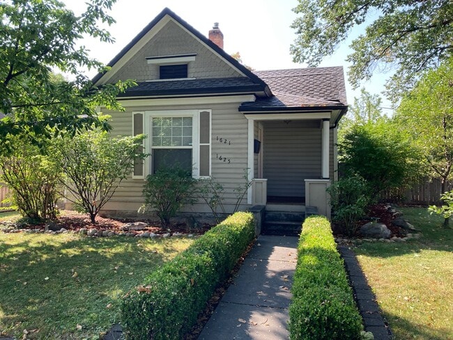 property at 1621 W Hays St