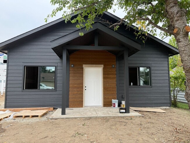 509 W Walnut Ave in Coeur d'Alene, ID - Building Photo - Building Photo